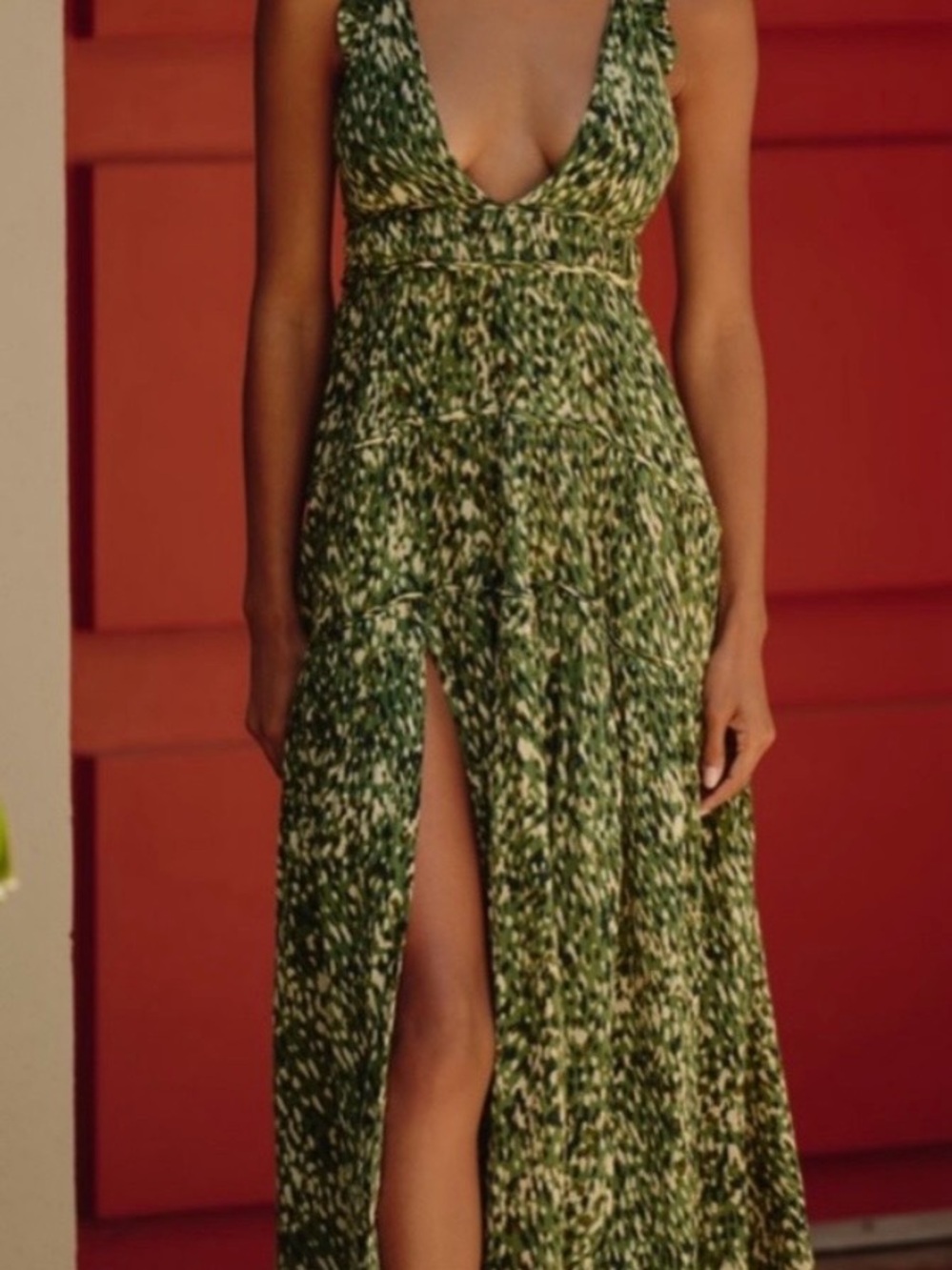 Celandine Green Printed V-Neck Tiered Maxi Dress petite large